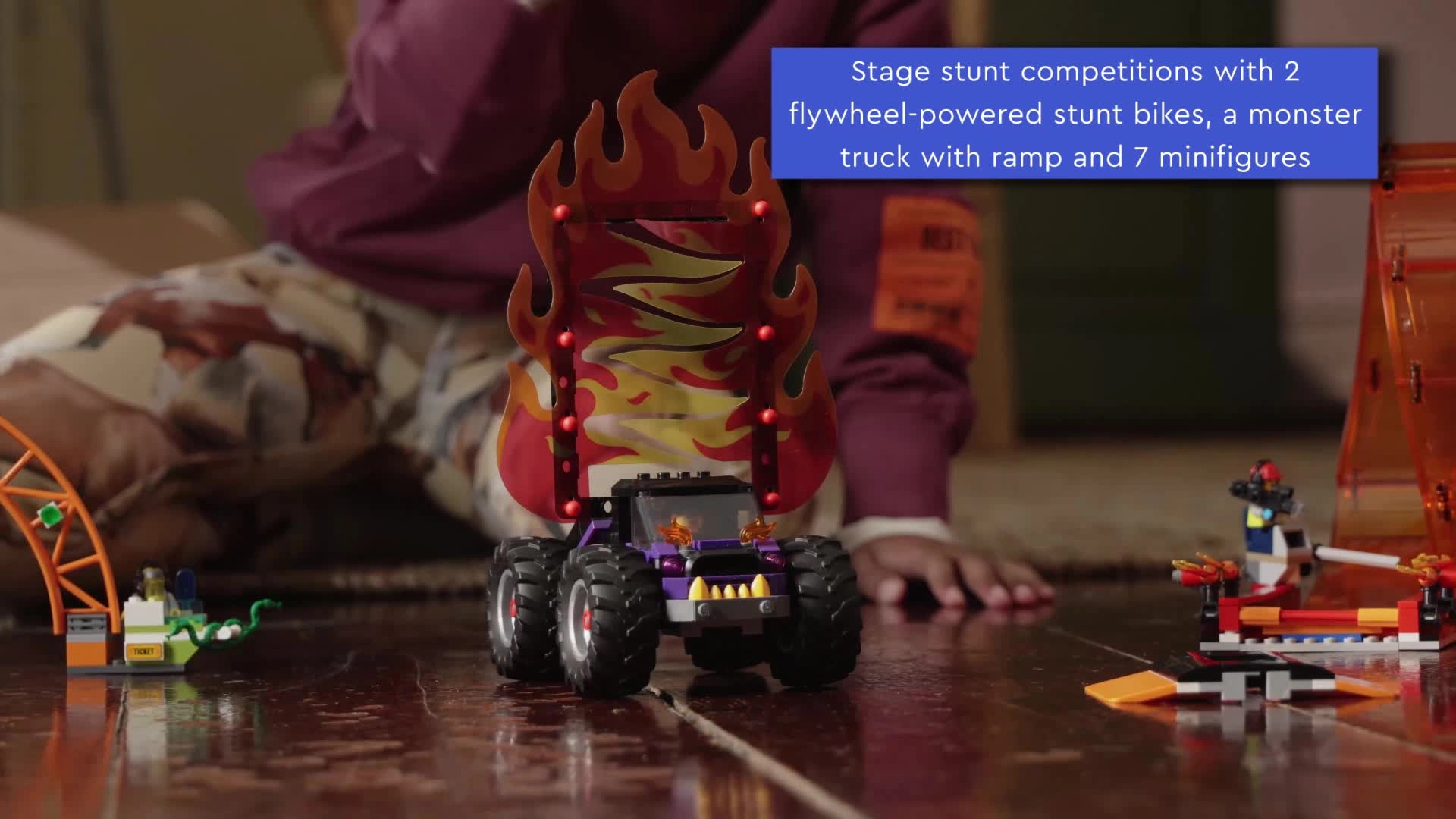 City Double Loop Stunt Arena (60339)