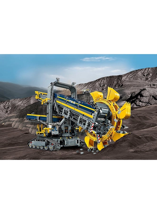 LEGO Bucket Wheel Excavator (42055) - 2-in-1 Power Functions