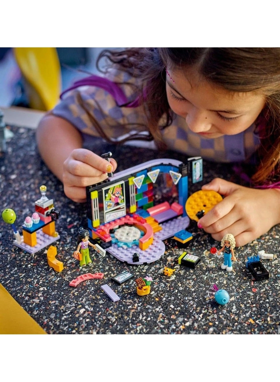 Karaoke Music Party - Friends - Nova + Liann + Pet Gecko (42610) 3 pcs