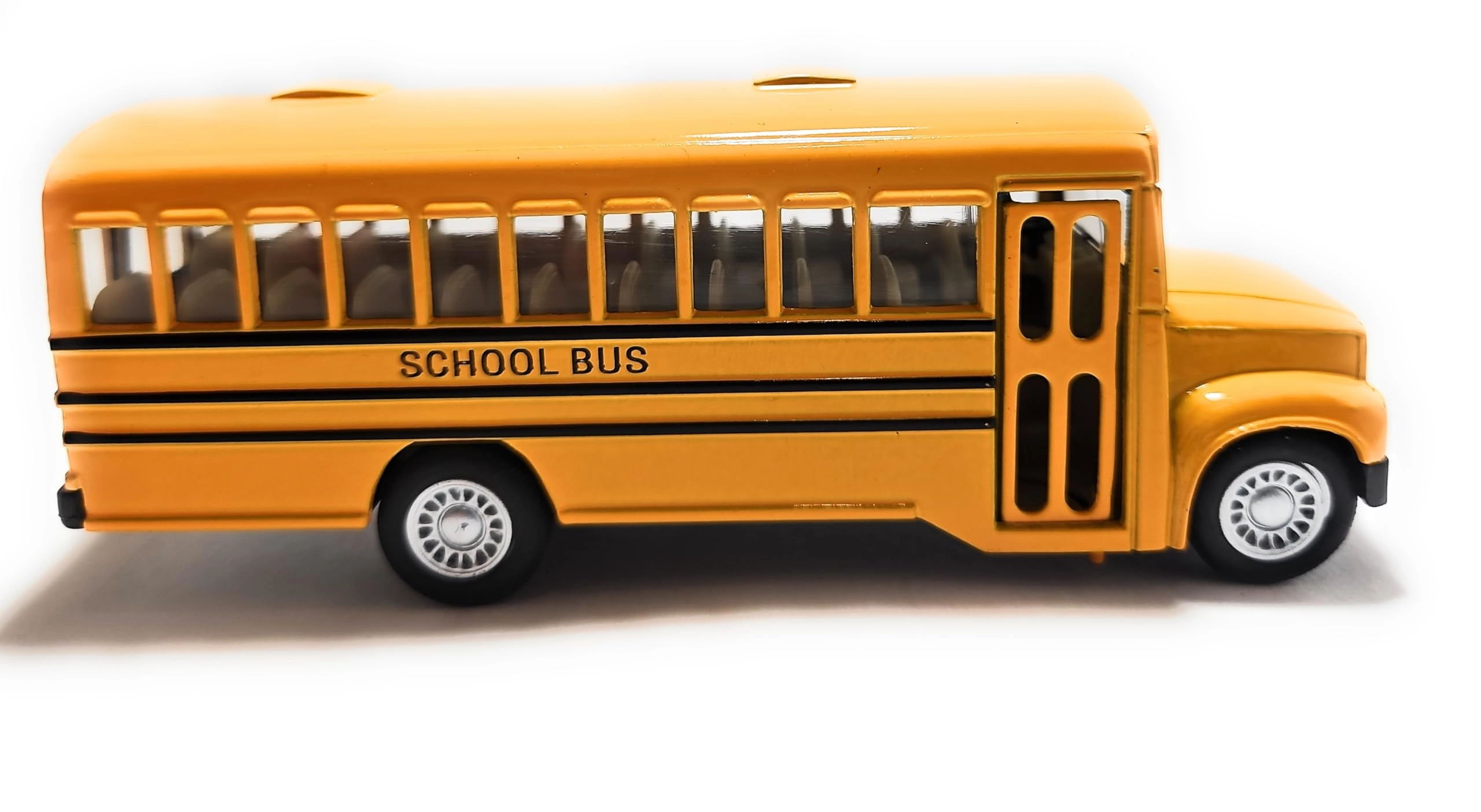 School Bus - 1:24 1 pcs