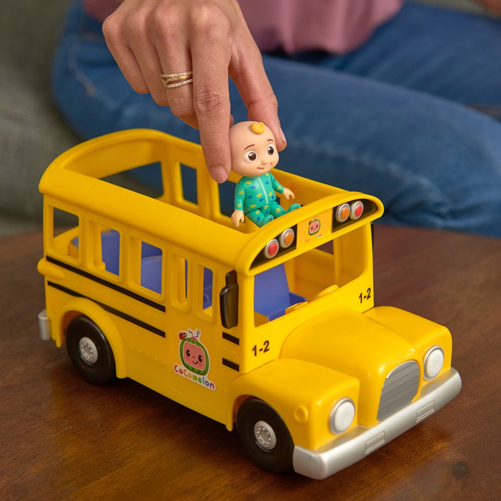 Feature Vehicle School Bus
