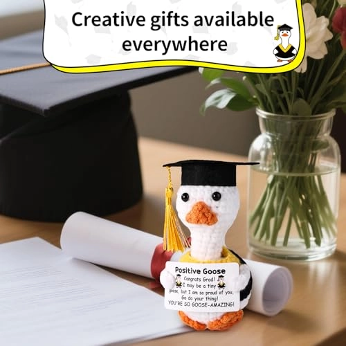 Graduation Goose Crochet - 9x8x6cm