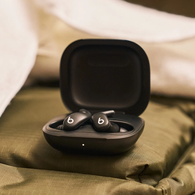 Powerbeats Fit Wireless Earbud