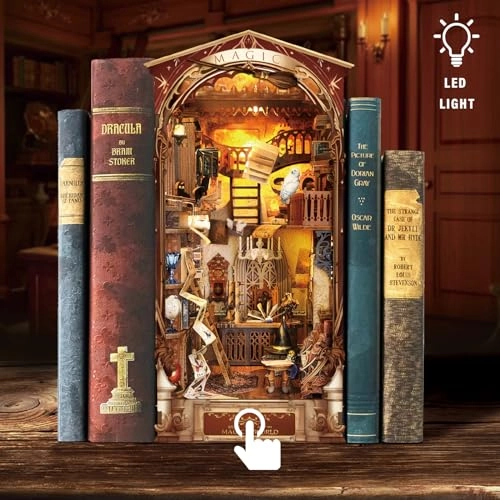 Book Nook Kit - Magic World