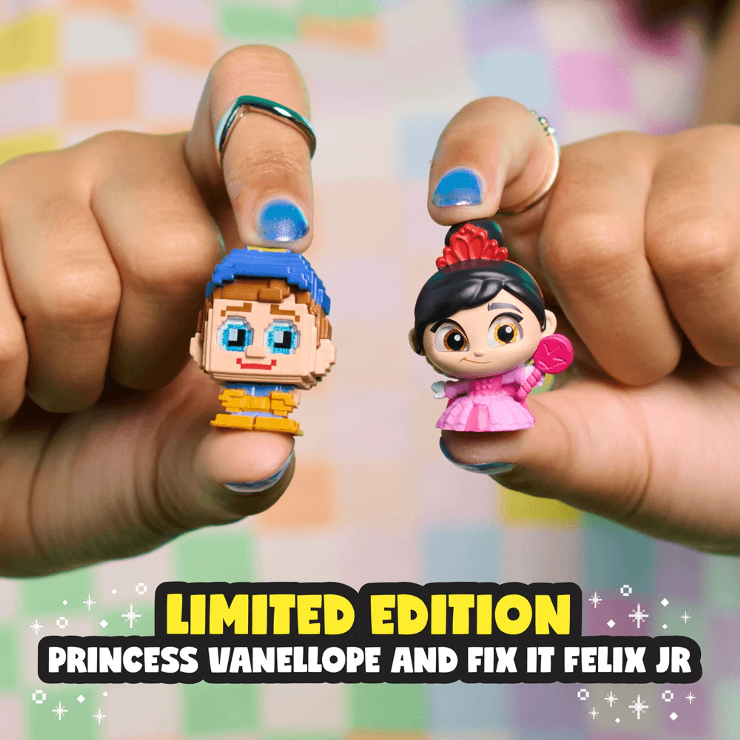 Doorables Mini Peek Pixel Collectible Figures (29464294-44854) 2-3 pcs