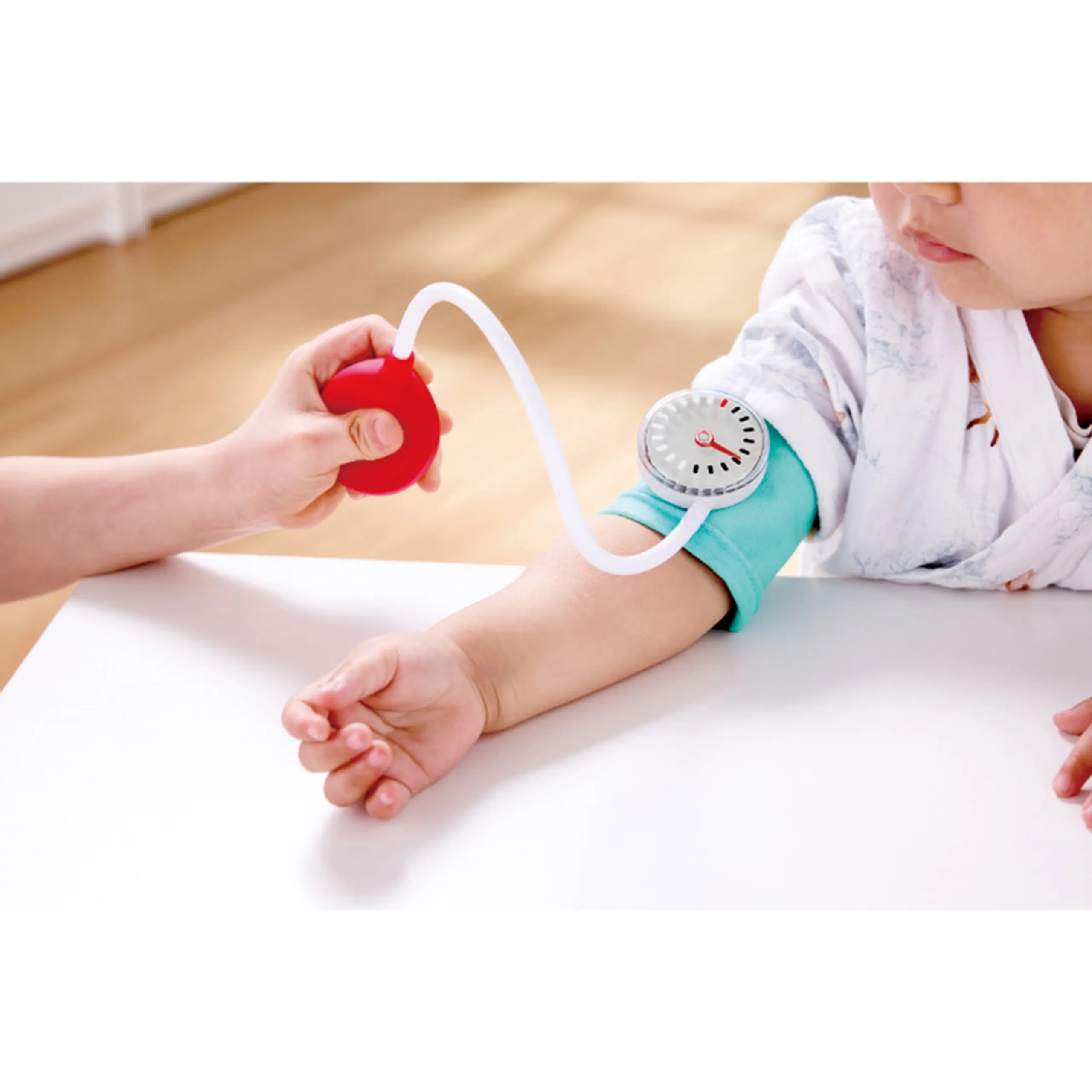 Personalized Little Doctor's Medical Set - 22 pcs (PRS-531-E3228)