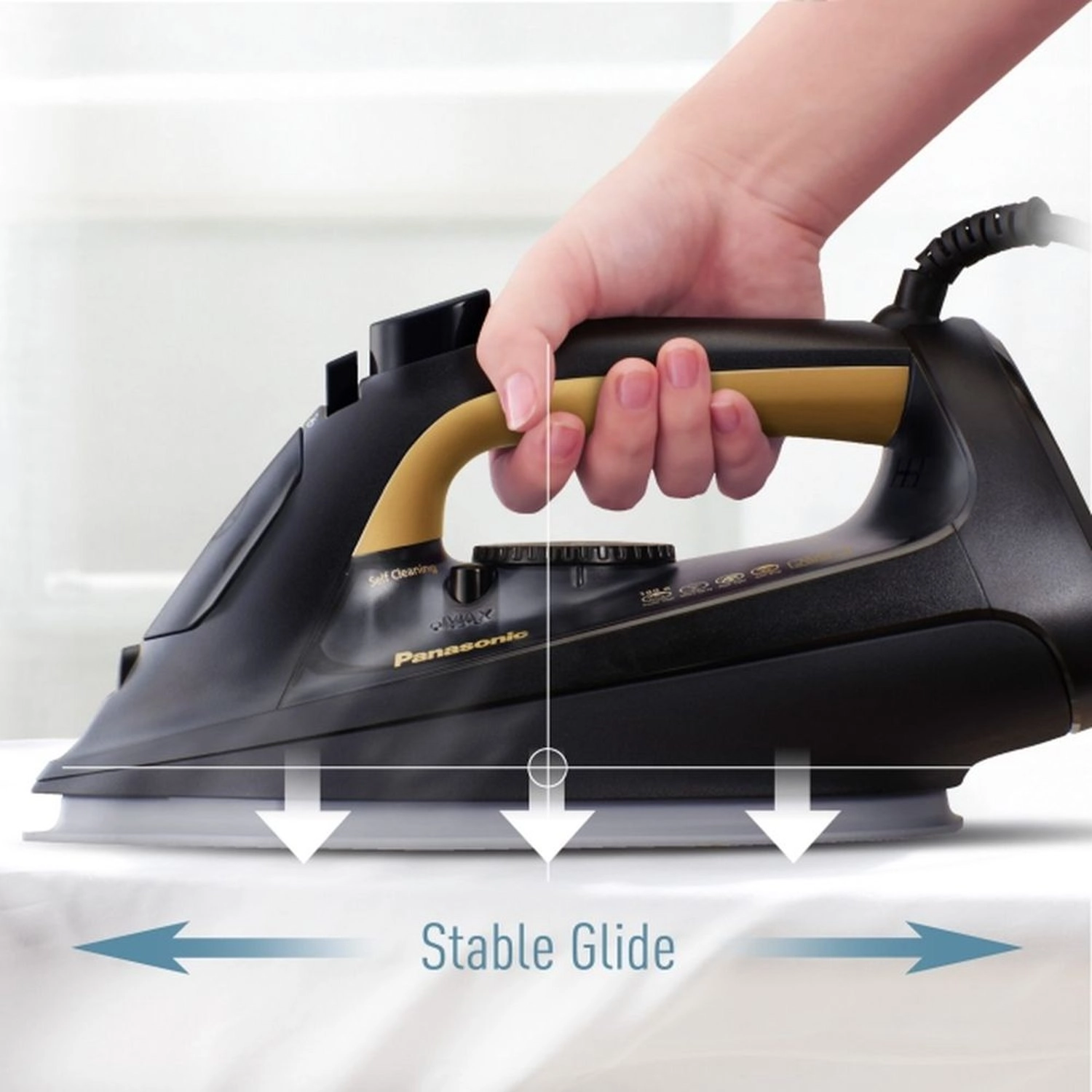 NI-JU900KTH - Steam Iron Black