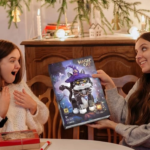 Magic Cat Building Set (7047) - Black and White 8+