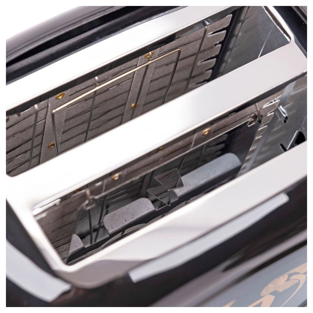 Icon Two-Slice Toaster - two-slot + Hogwarts Checkmate Waffle Maker + Single Sandwich Maker