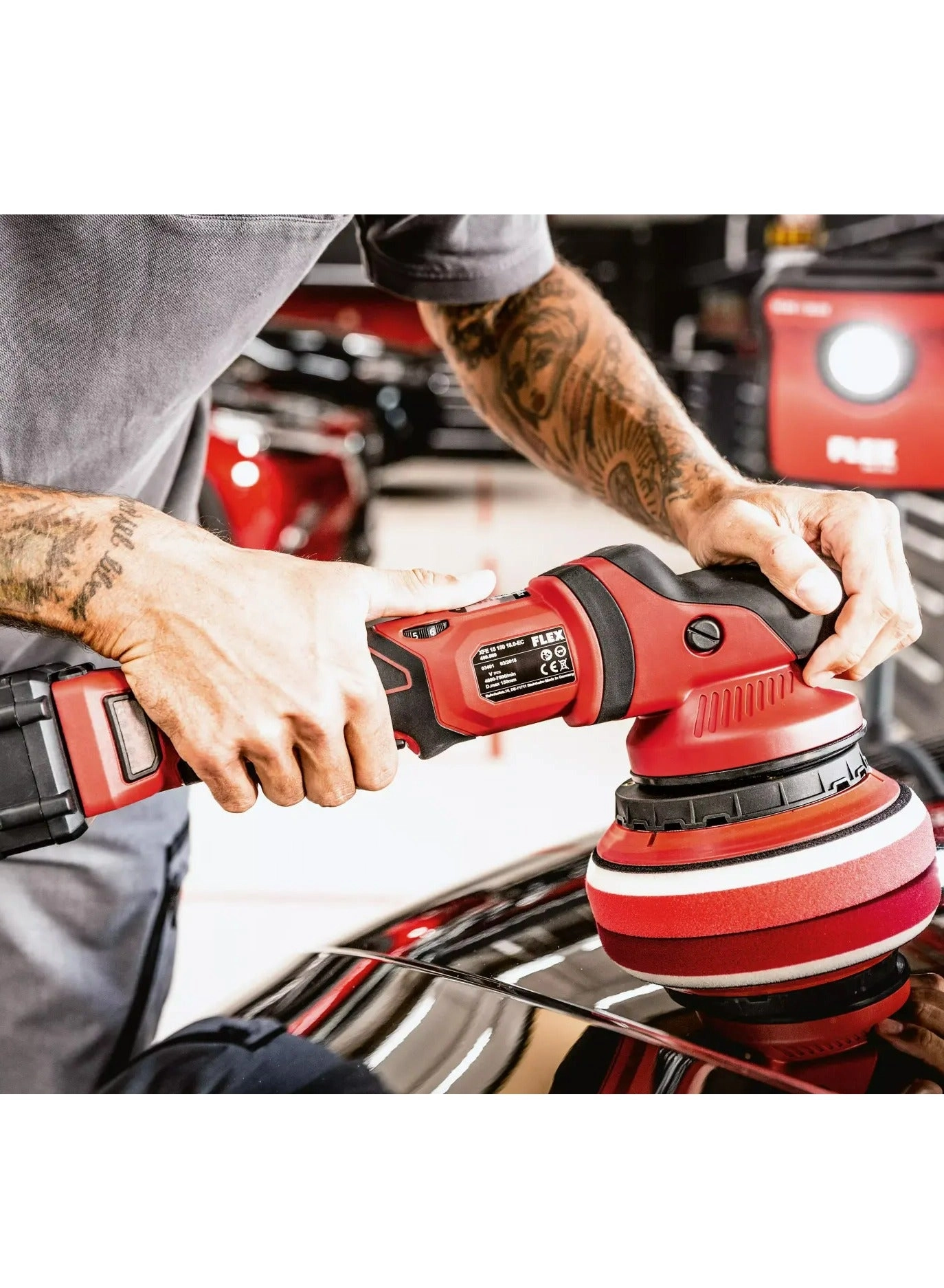 XCE 8 125 - 18 V 2.5 / 5.0 / 8.0 Ah