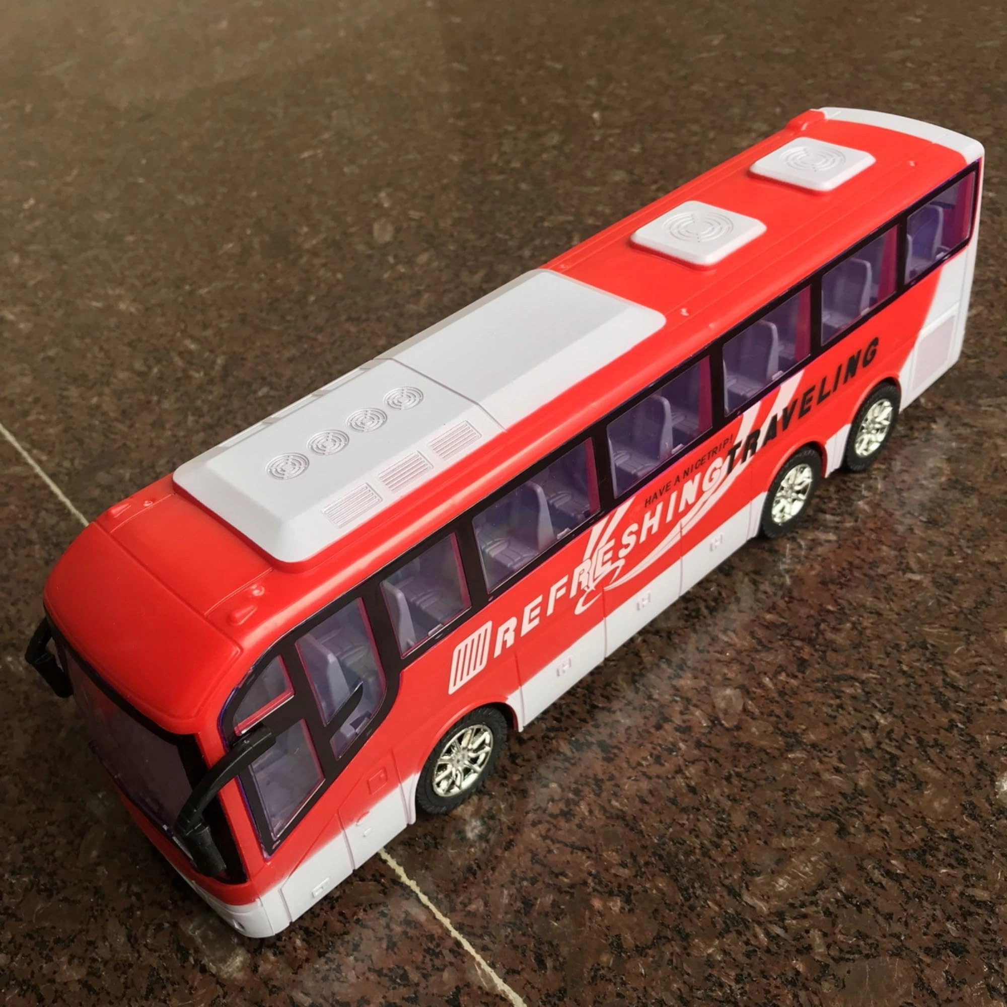 School Bus - 1:16 1pcs