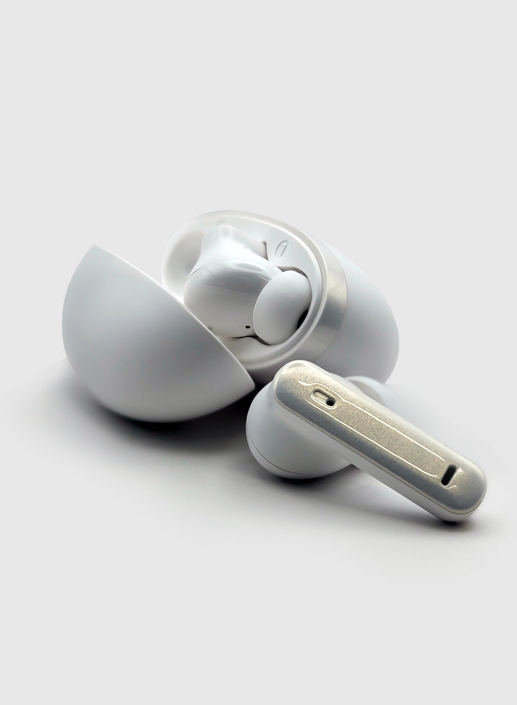 GTUNES-200B Wireless Earbud