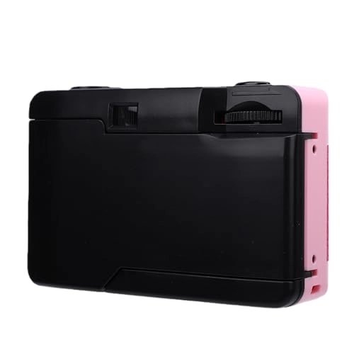 35mm Film Camera - 28MM f/8 1/120s