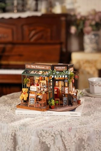 Miniature House Kit - Wooden LED DIY
