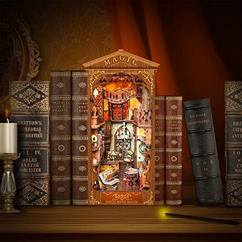 Book Nook Kit - Magic Book House