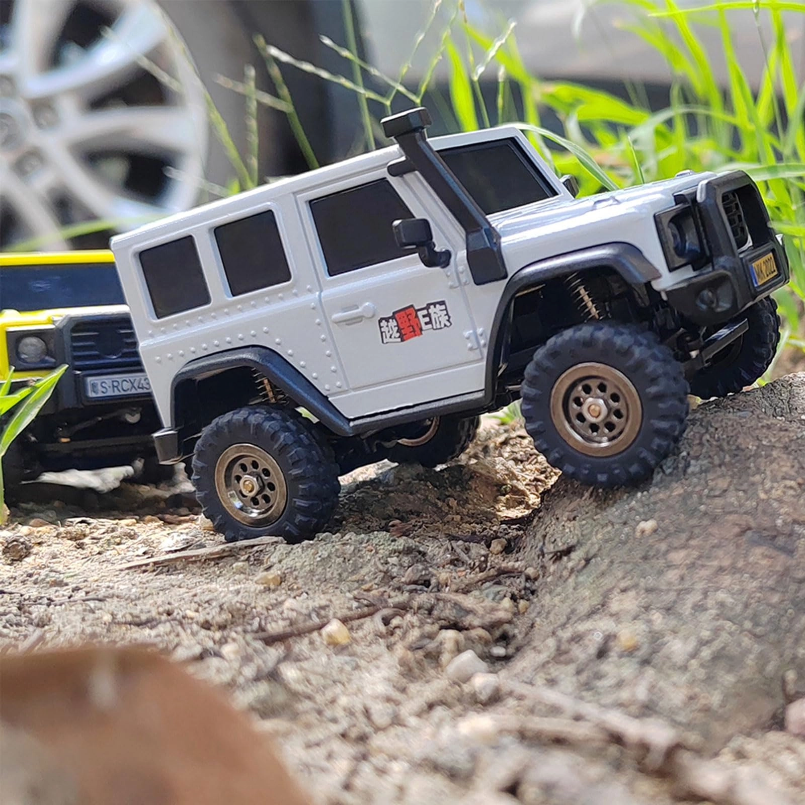 X43 - 1:43 Scale