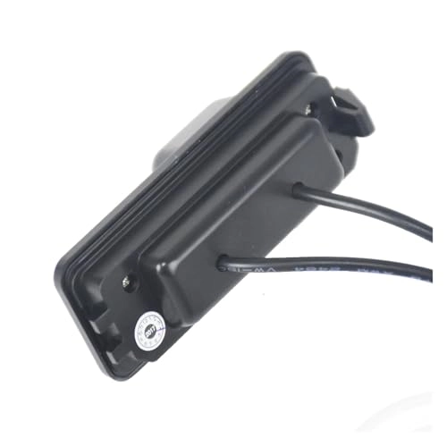 Car Rear View Camera - 728 x 512 pixels