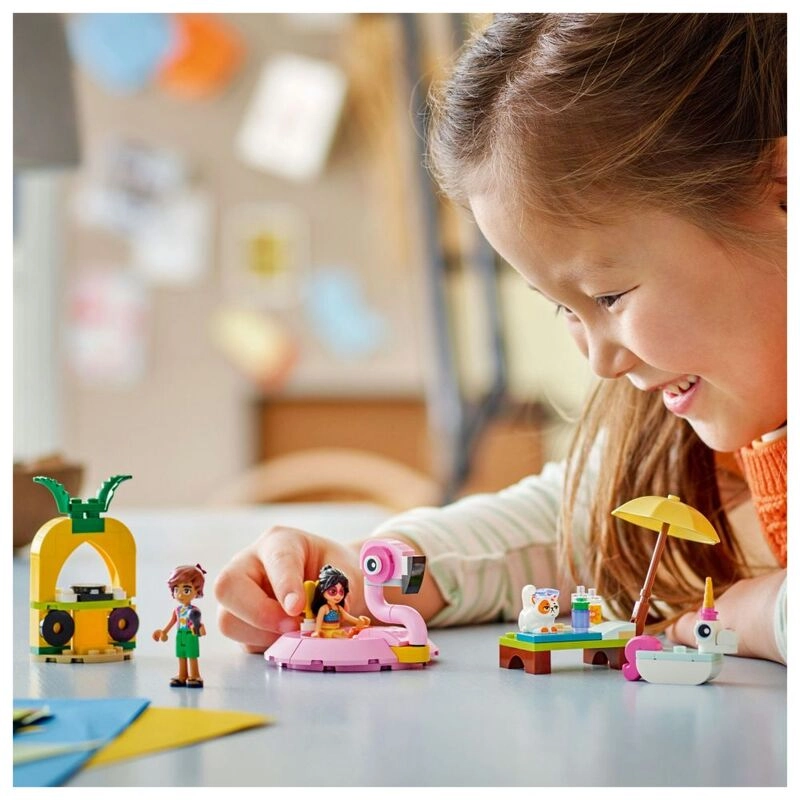 LEGO Friends Unicorn & Flamingo Pool Party