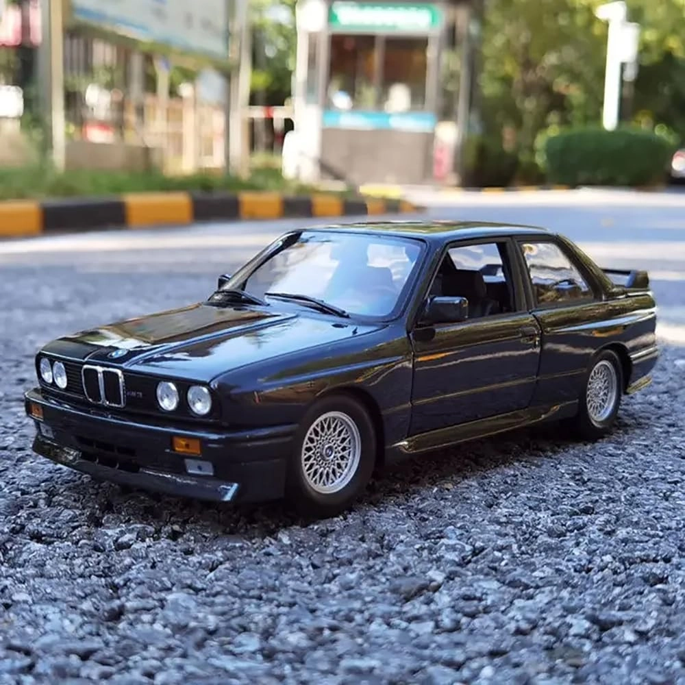 Advisian store M3 - 1:24 1pcs