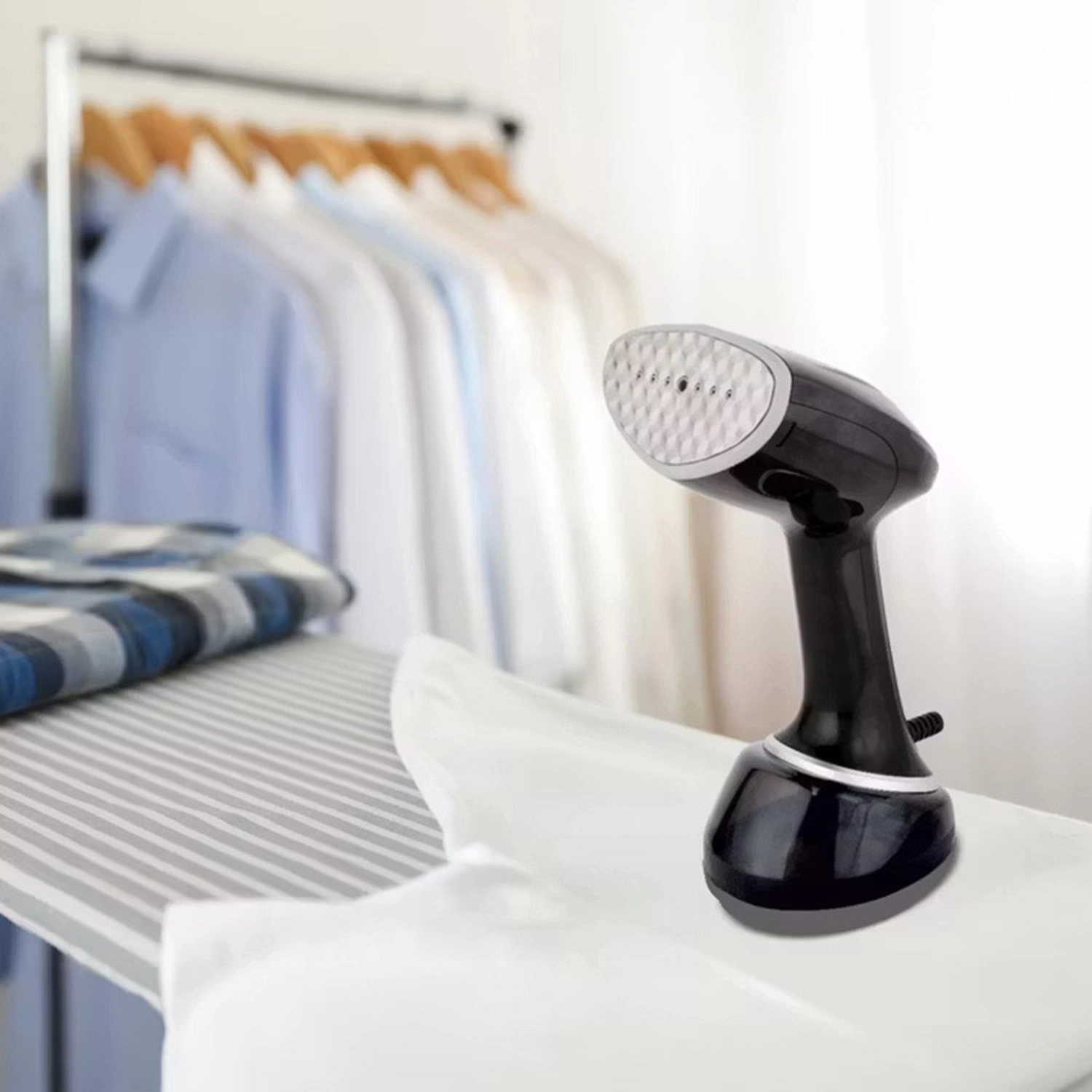 Garment Steamer - 1700W 360 ml Black
