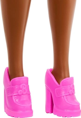 Brooklyn Moving Doll - Brunette Hair Accessories