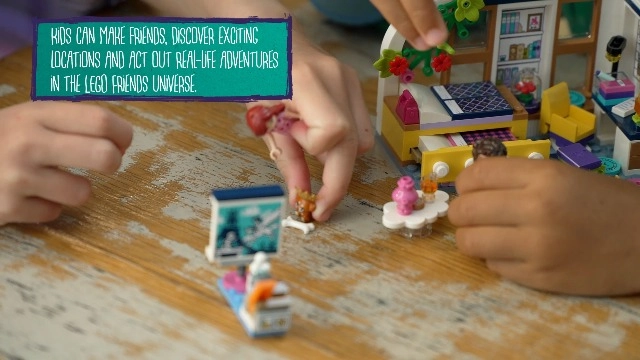 Friends Aliya's Room (41740)