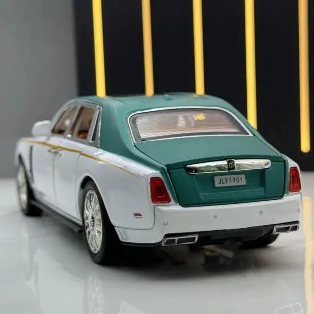 Rolls Royce Spectre - 1.24 1pcs