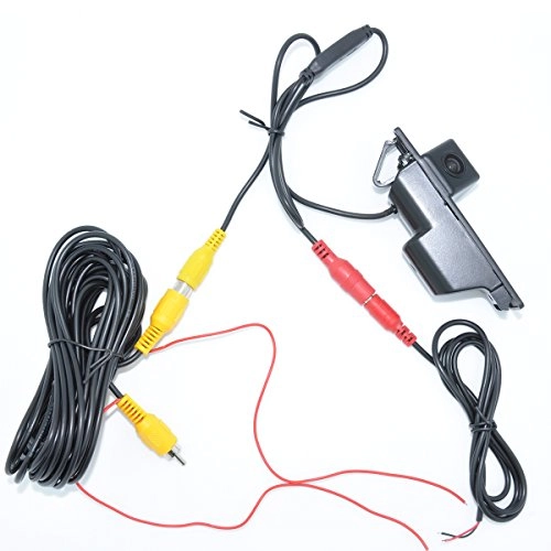 Car Rearview Camera - 728 x 512 pixels