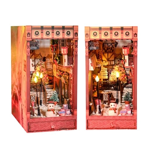 Book Nook Miniature Kit - Jolly Christmas Promenade