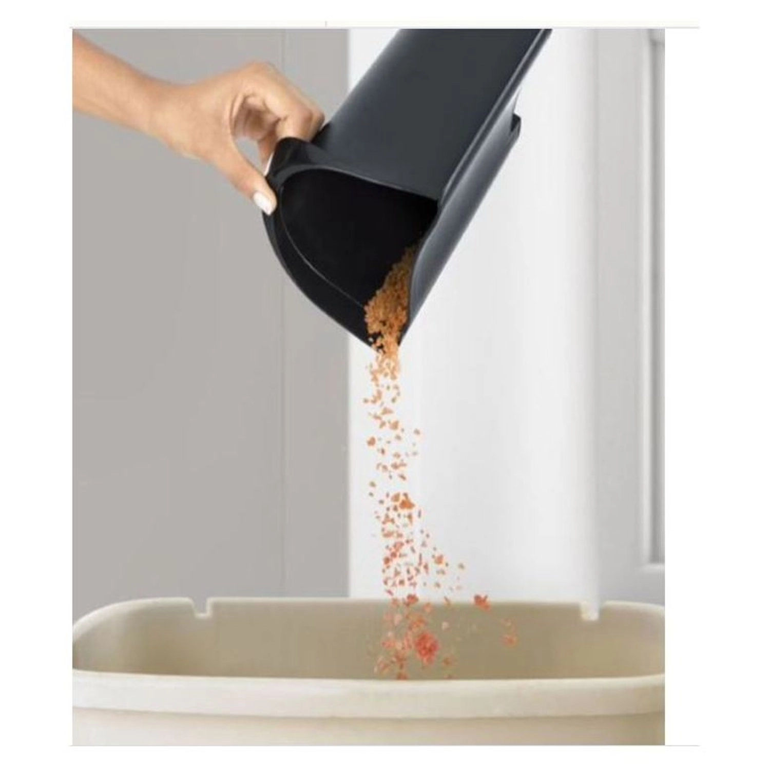 JE800-B5 - 800 Watt 1.7 Liter(s)