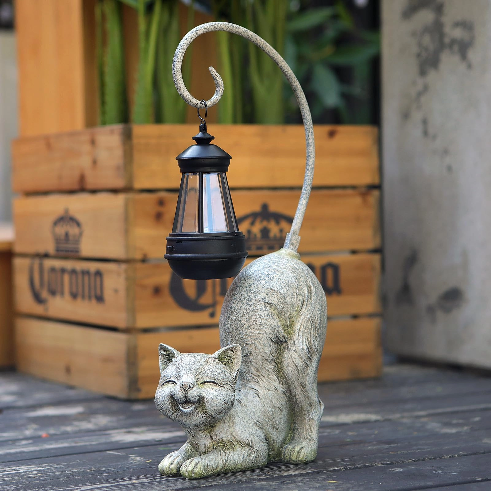 Hapyard Laughing Cat - Resin