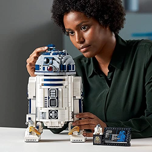 Star Wars R2-D2 (75308) - Collectible Display Model