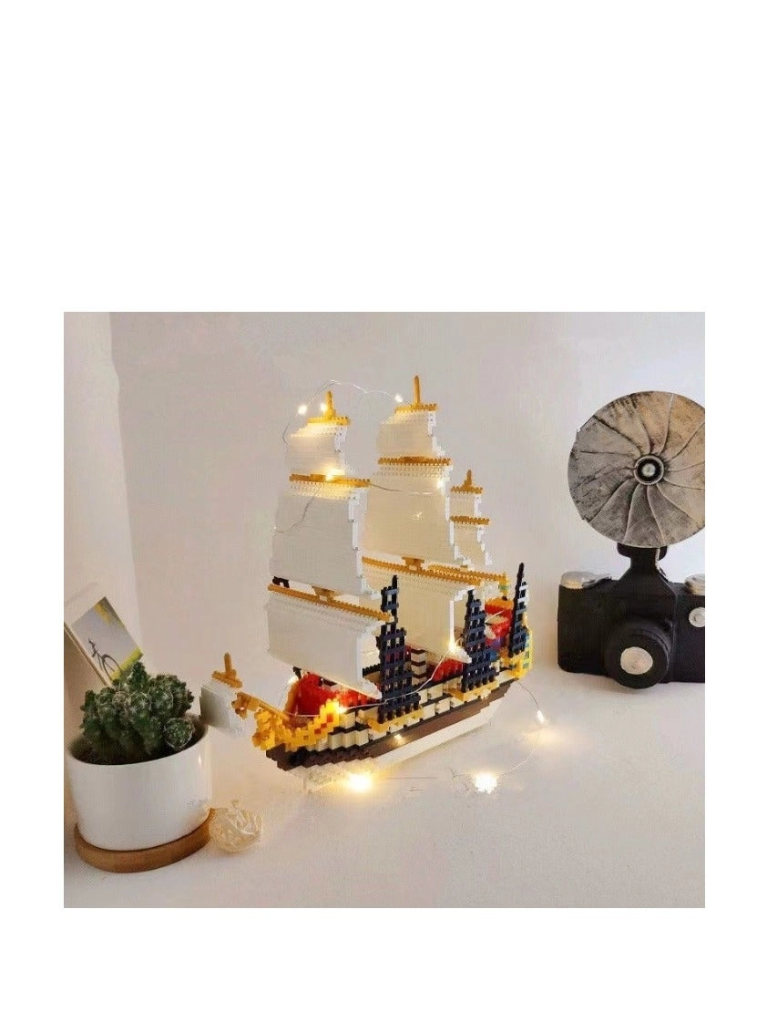 Micro Mini Blocks Sailing Ship - 1860 pcs