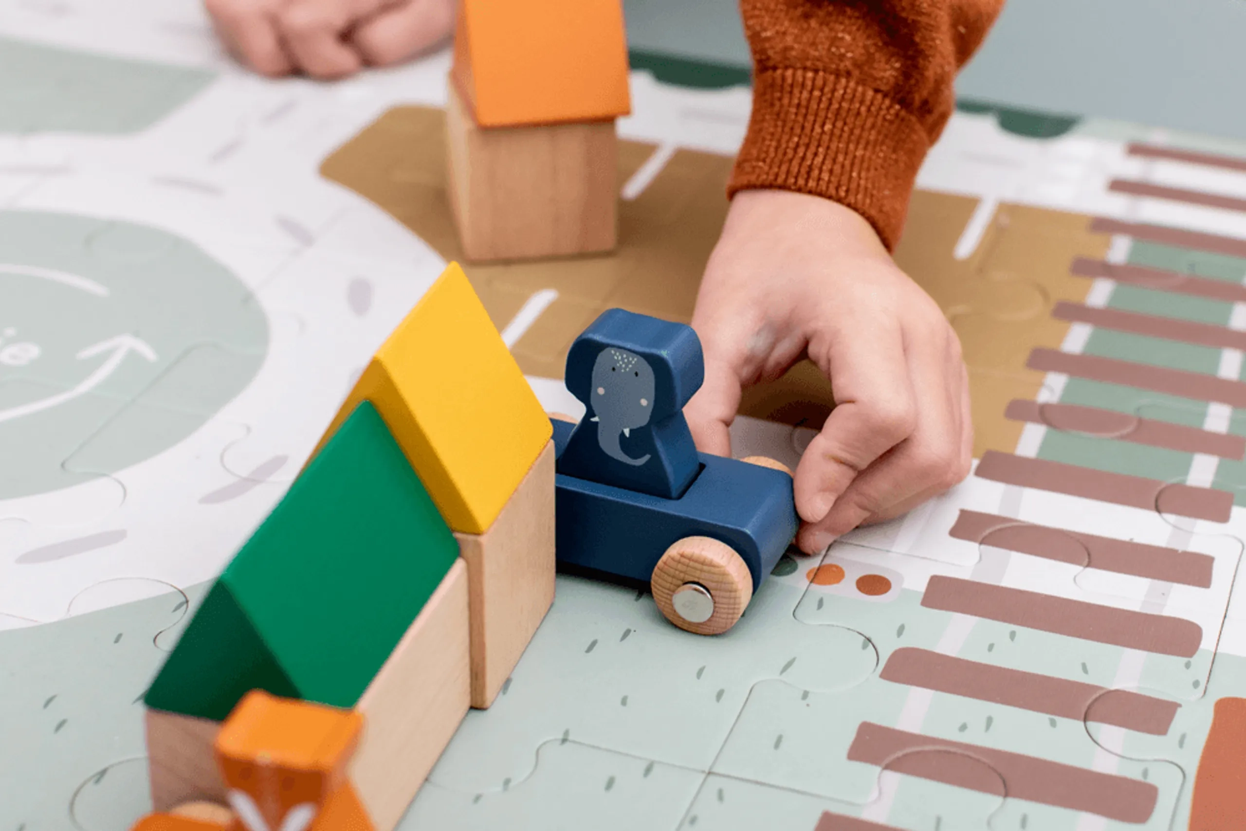 Wooden Road Puzzle - Suitable for 24 months and above