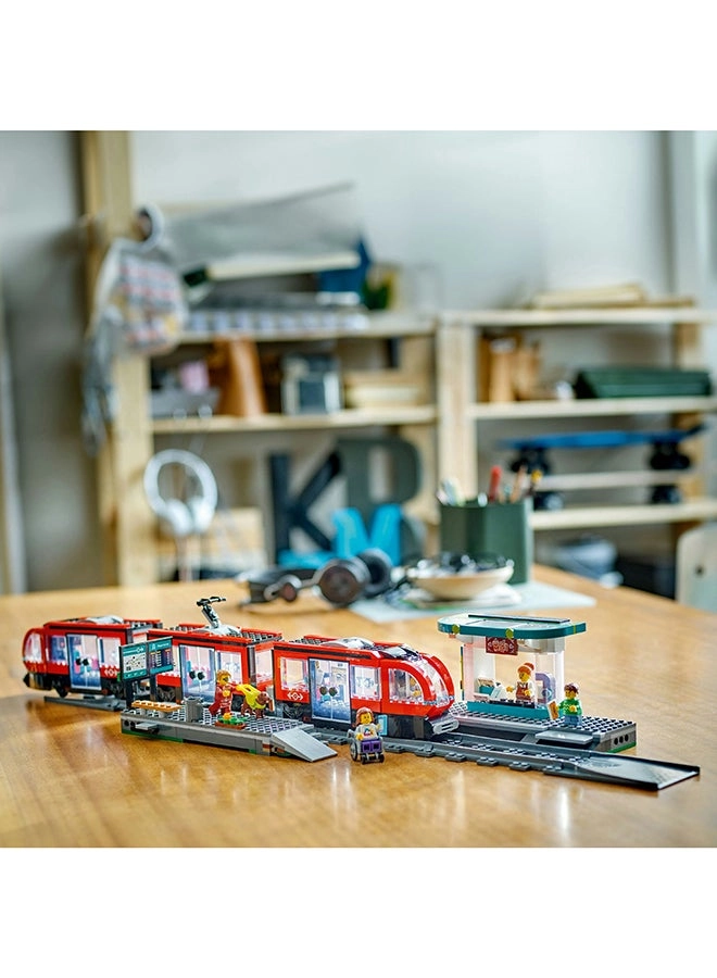 City Downtown Tram and Station (60423) - Vehicle