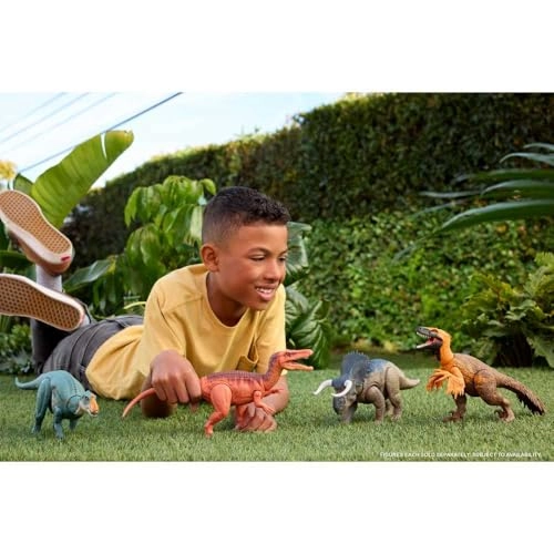 Wild Roar Utahraptor - 4 years or older 1