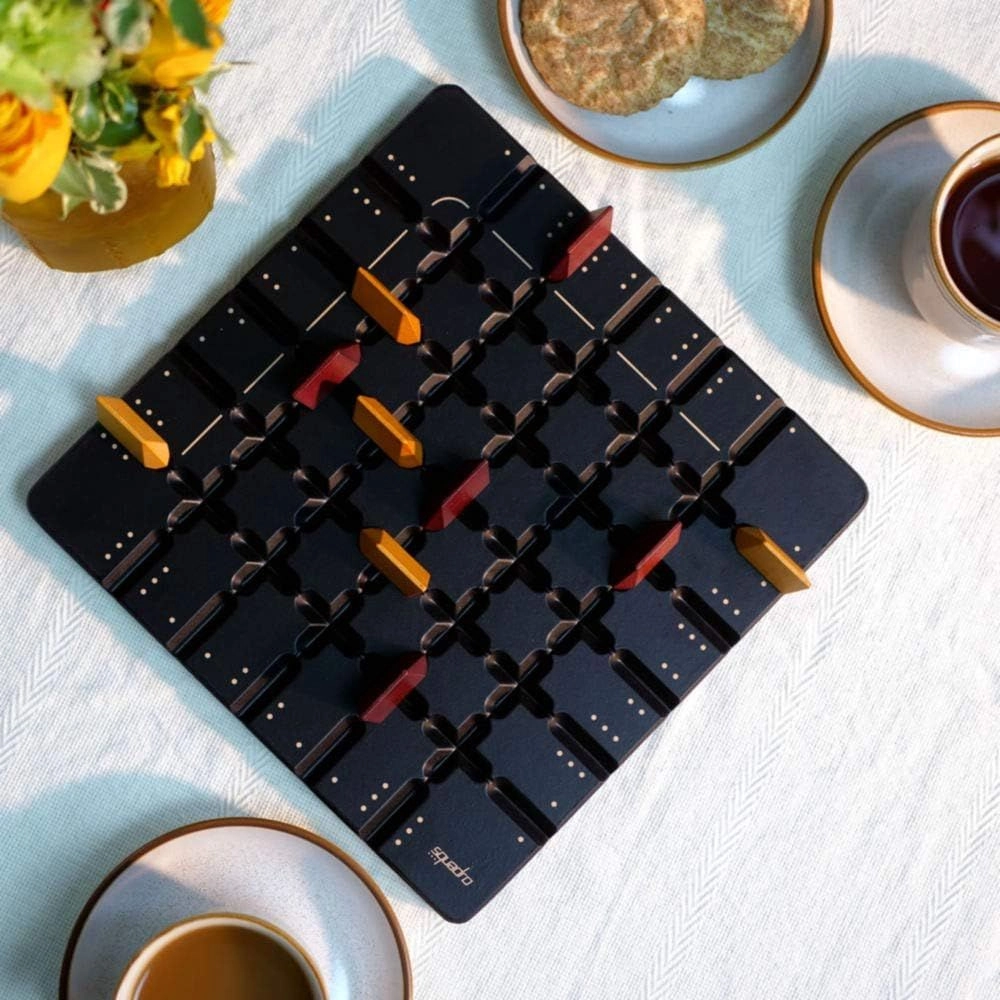 Squadro Base - 8+ 10 pieces