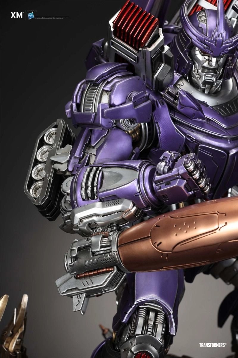 Galvatron - 1/10 Scale Polystone Statue