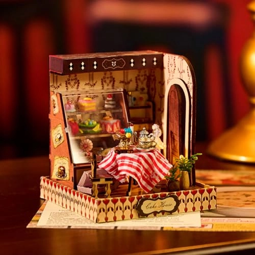 Miniature Wooden Dollhouse Furniture Kit - Creative Room 1:24