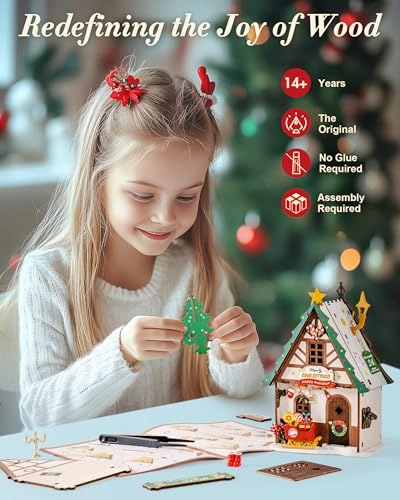 Miniature House Kit - Christmas