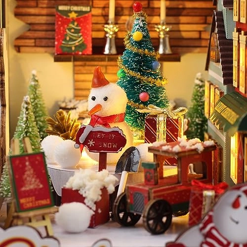 Miniature Dollhouse - Book & Coffee