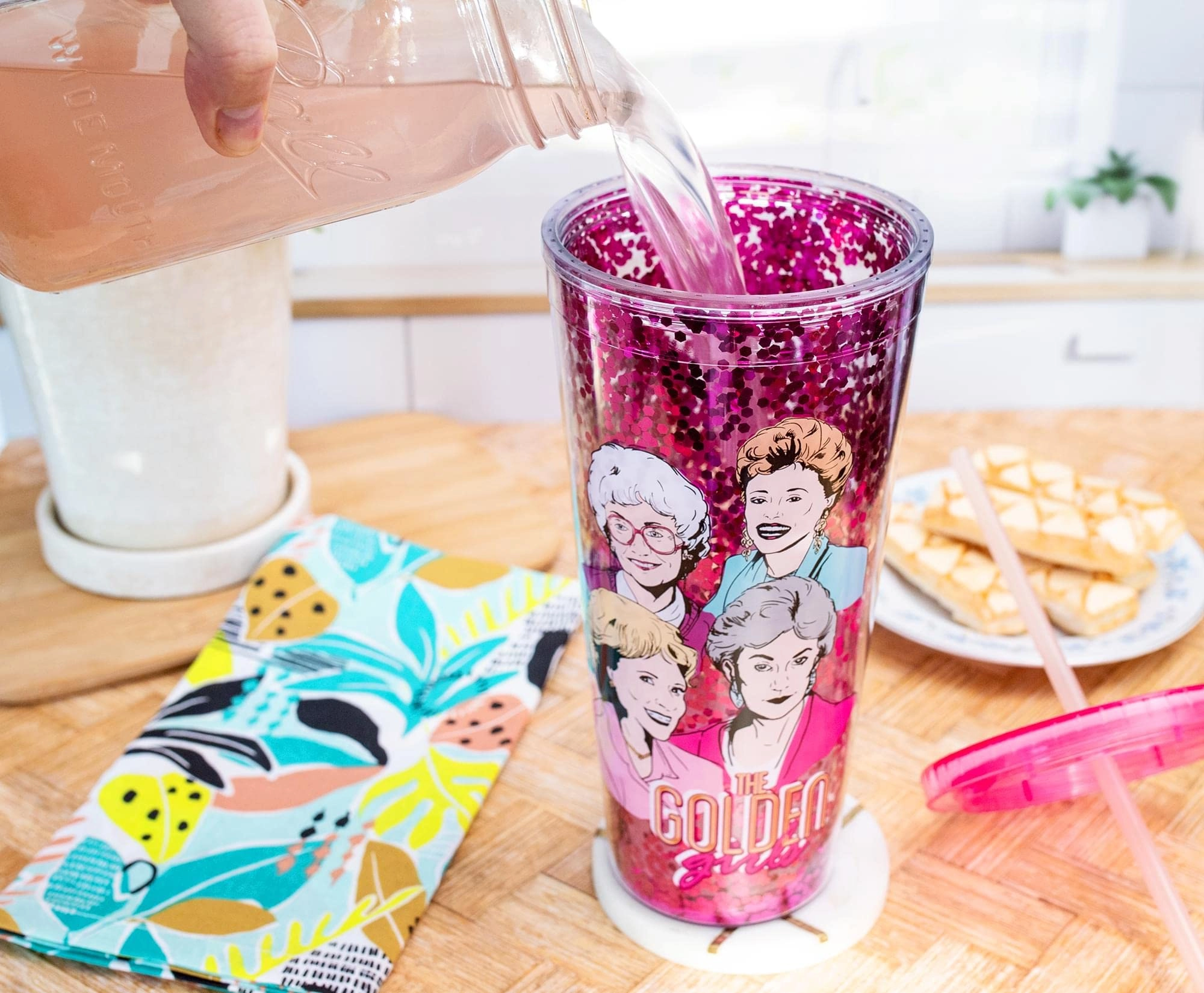 The Golden Girls Confetti Cold Cup - 1 pcs Carnival Lid Straw