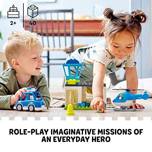 Town Police Station & Helicopter (10959)