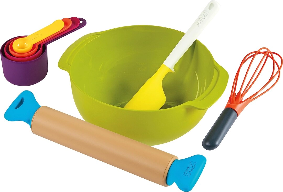 Casdon Joseph Joseph Bake Toy Kitchen Baking Set