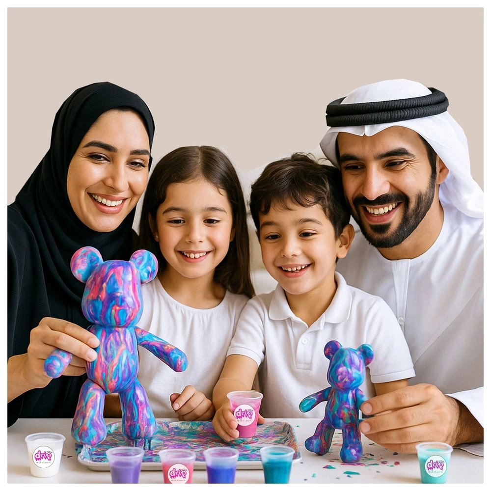 Wild Wadi Fluid Art Bear - apron gloves cups table sheet pipette spoon paintbrush