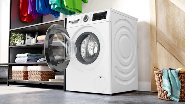 Series 4 WNA244X0GC