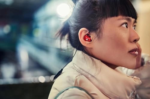 IE 100 PRO Wireless Earbud