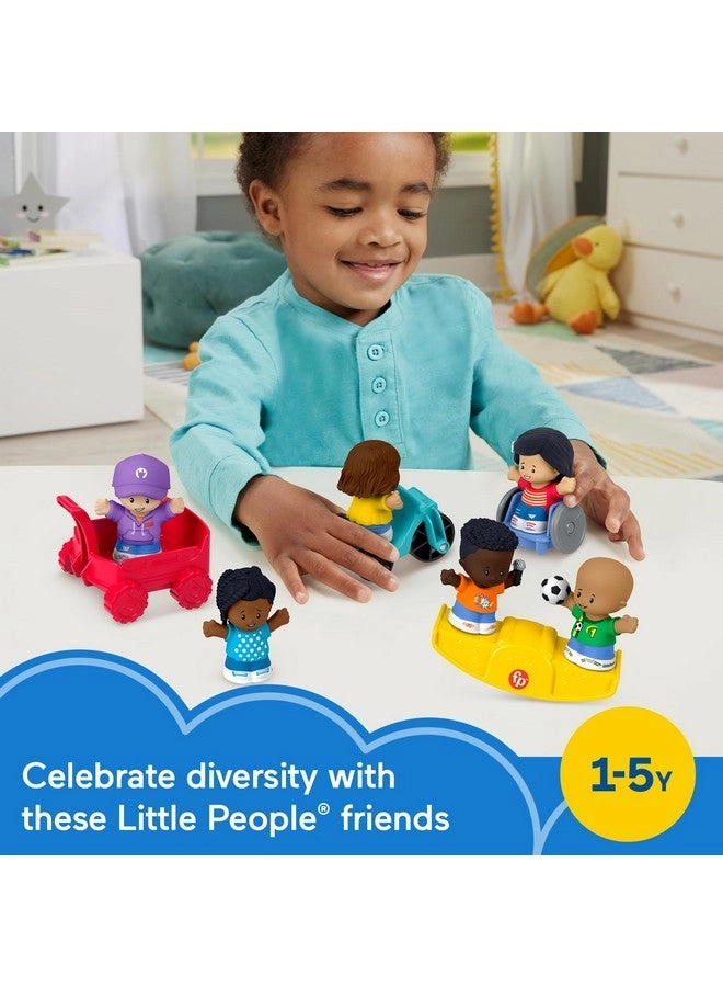 Play for All - Figure and Accessory Pack 9 pcs