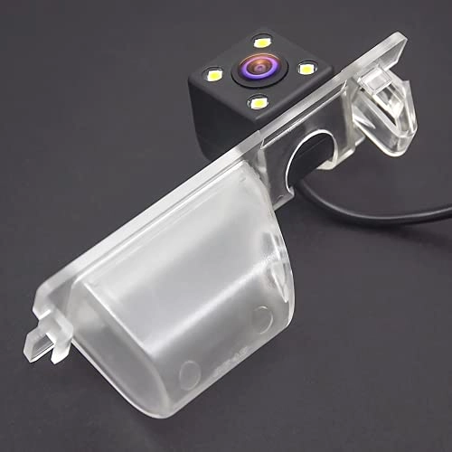 Rear View Reverse Backup Tracks Camera - 728 x 512