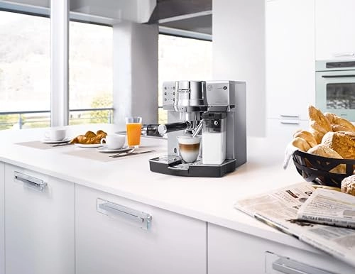 Espresso & Cappuccino Machine EC860